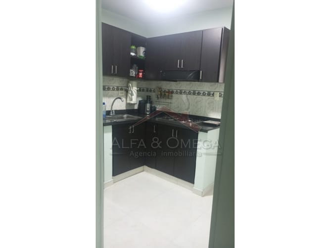 Apartamento de 2 alcobas en venta en Reservas Del Jardin, Ibagué, 47 m² · foto 2 de 21