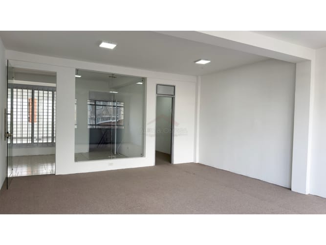 Edificio en venta en Centro, Ibagué, 650 m² · foto 18 de 24