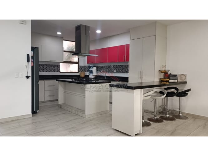 Casa de 4 alcobas en venta en Calambeo, Ibagué, 600 m² · foto 6 de 24