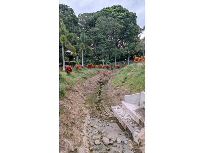 Lote en venta en Cerro Azul Del Vergel, Ibagué, 98 m² · foto 2 de 13