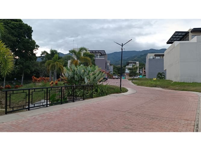 Lote en venta en Cerro Azul Del Vergel, Ibagué, 98 m² · foto 3 de 13