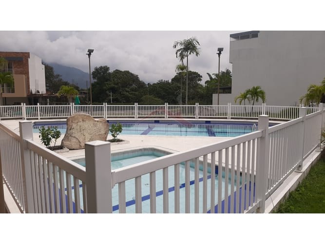 Lote en venta en Cr. La Florida, Ibagué, 126 m² · foto 6 de 8