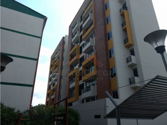 Apartamento de 3 alcobas en venta en Los Tunjos, Ibagué, 53 m² · foto 2 de 9