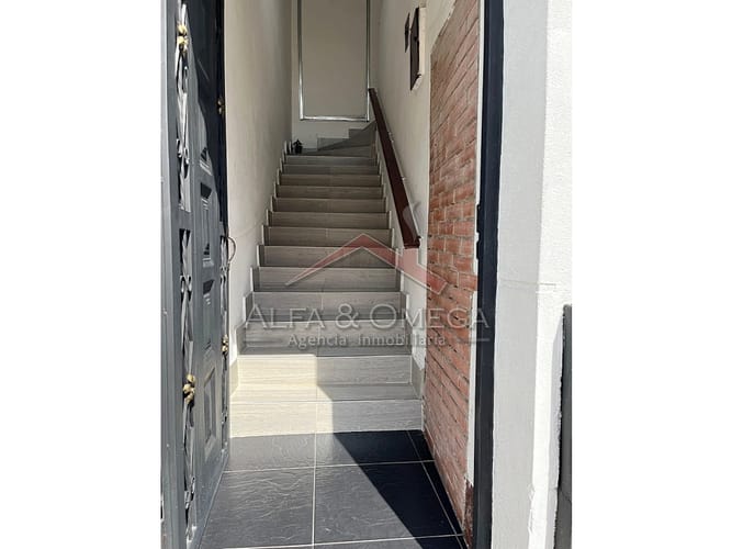 Casa de 8 alcobas en venta en El Carmen, Ibagué, 169 m² · foto 5 de 13