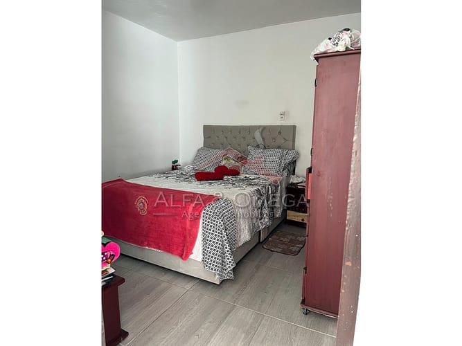 Casa de 8 alcobas en venta en El Carmen, Ibagué, 169 m² · foto 7 de 13
