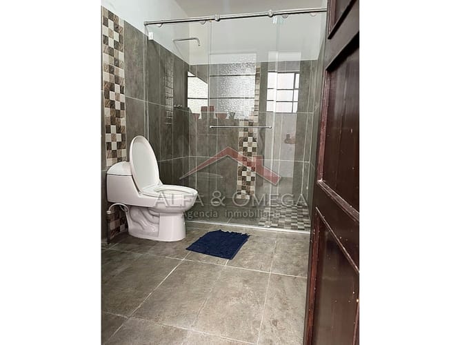 Casa de 8 alcobas en venta en El Carmen, Ibagué, 169 m² · foto 10 de 13