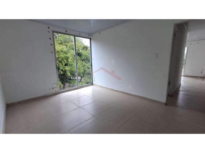 Edificio en venta en Carrenales, Ibagué, 480 m² · foto 2 de 24