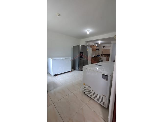 Edificio en venta en Carrenales, Ibagué, 480 m² · foto 7 de 24