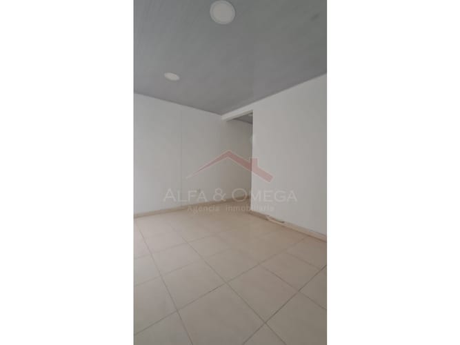 Edificio en venta en Carrenales, Ibagué, 480 m² · foto 15 de 24