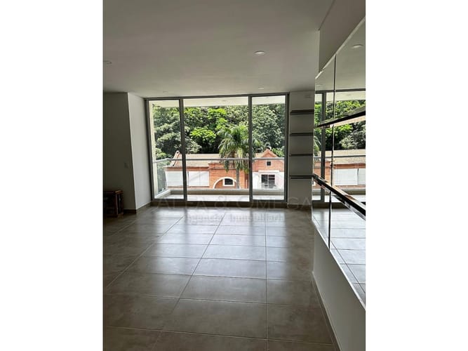 Apartamento de 3 alcobas en venta en Cr. El Vergel, Ibagué, 110 m² · foto 2 de 21
