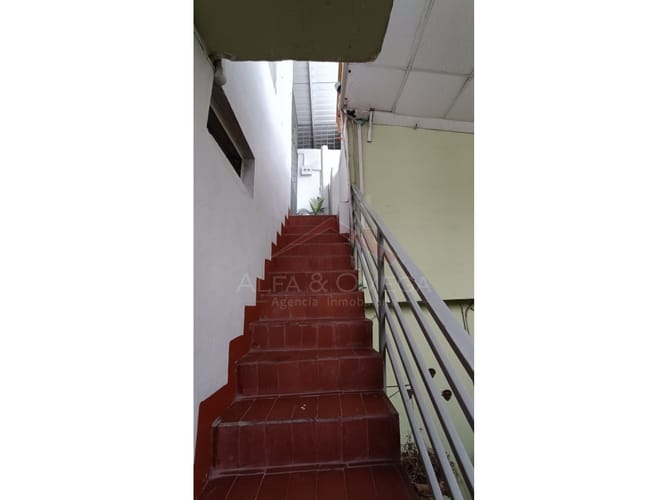 Casa de 13 alcobas en venta en Belen, Ibagué, 400 m² · foto 7 de 9