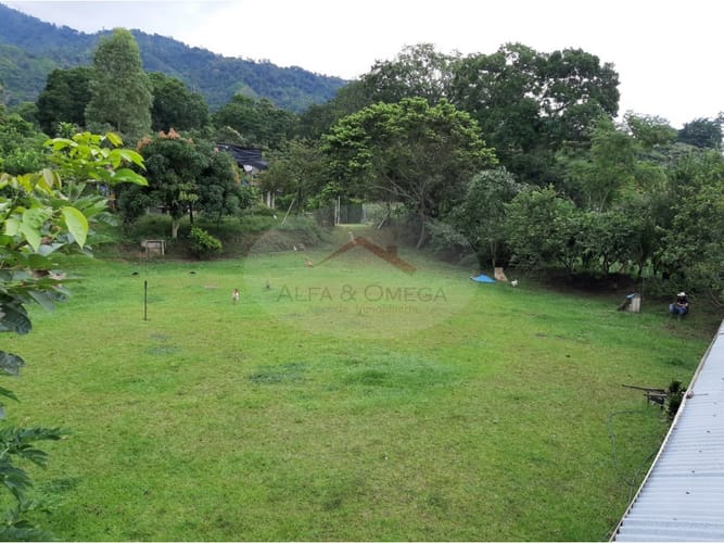 Casa de 4 alcobas en venta en La Esperanza, Ibagué, 250 m² · foto 23 de 24