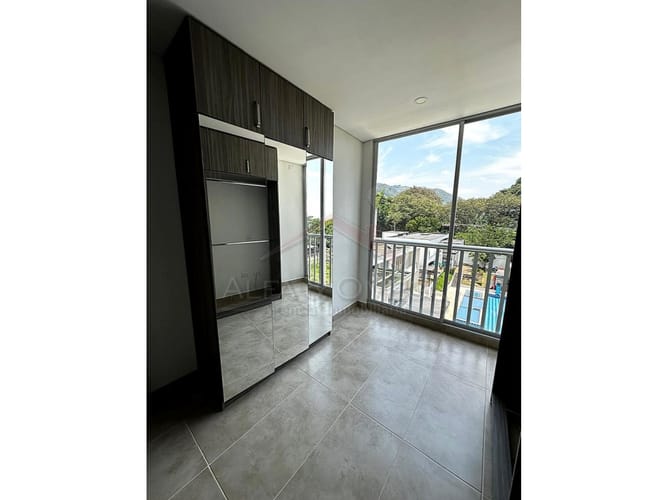 Apartamento de 3 alcobas en venta en Cr. El Vergel, Ibagué, 110 m² · foto 14 de 21