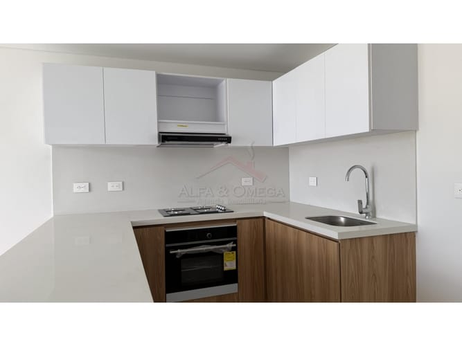 Apartamento de 3 alcobas en venta en La Pola, Ibagué, 85 m² · foto 5 de 24