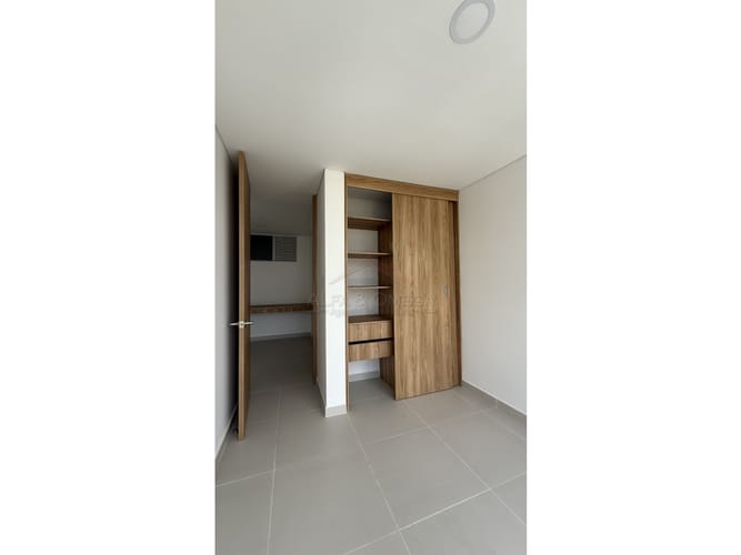Apartamento de 3 alcobas en venta en La Pola, Ibagué, 85 m² · foto 16 de 24