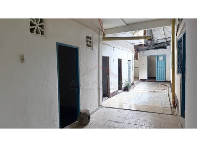 Casa de 10 alcobas en venta en Gaitan, Ibagué, 250 m² · foto 6 de 24