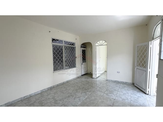 Casa de 10 alcobas en venta en Gaitan, Ibagué, 250 m² · foto 13 de 24