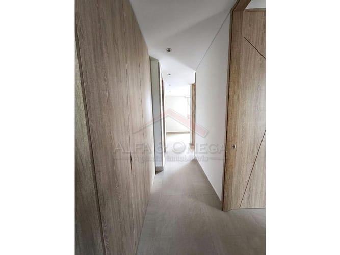 Apartamento de 3 alcobas en venta en Edificio Vista Hermosa Del Vergel, Ibagué, 107 m² · foto 6 de 12