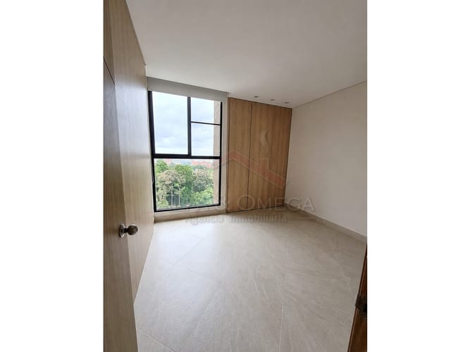 Apartamento de 3 alcobas en venta en Edificio Vista Hermosa Del Vergel, Ibagué, 107 m² · foto 9 de 12