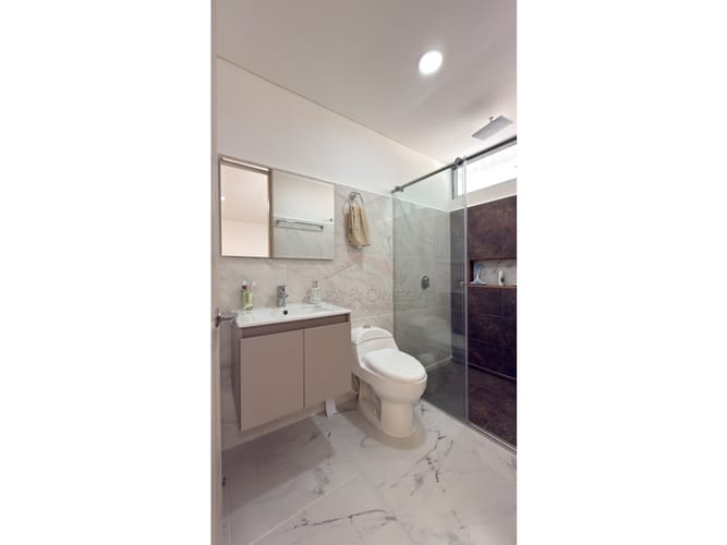 Casa de 4 alcobas en venta en El Totumo, Ibagué, 400 m² · foto 23 de 24