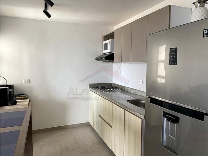 Apartamento de 3 alcobas en venta en Versalles, Ibagué, 92 m² · foto 7 de 24