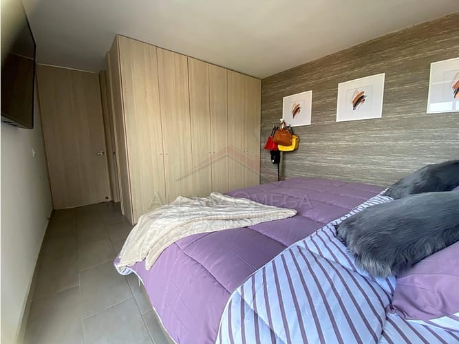 Apartamento de 3 alcobas en venta en Versalles, Ibagué, 92 m² · foto 11 de 24