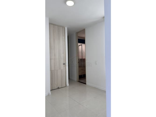 Apartamento de 3 alcobas en venta en La Pola, Ibagué, 260 m² · foto 17 de 24