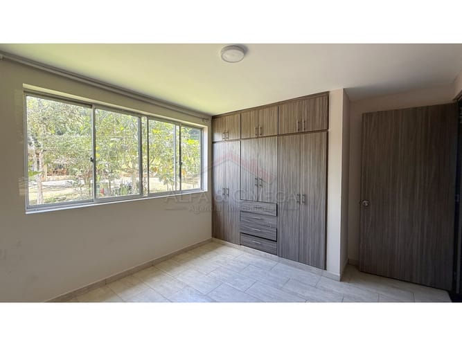 Casa de 6 alcobas en venta en Ancon Tesorito Sector El Triunfo, Ibagué, 250 m² · foto 12 de 24
