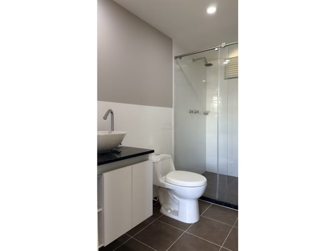 Apartamento de 4 alcobas en venta en Calambeo, Ibagué, 200 m² · foto 18 de 24