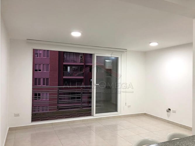 Apartamento de 3 alcobas en venta en Varsovia, Ibagué, 83 m² · foto 2 de 15