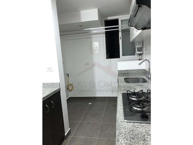Apartamento de 3 alcobas en venta en Varsovia, Ibagué, 83 m² · foto 4 de 15