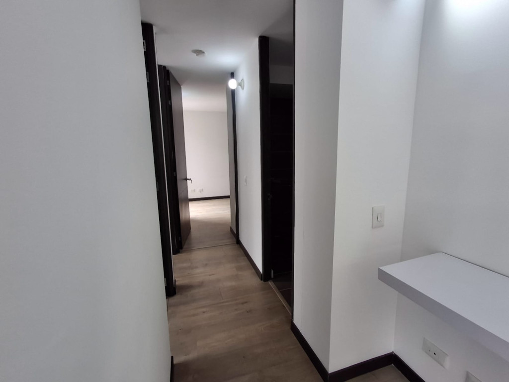 Apartamento en venta en Colina Campestre, Bogotá · foto 10 de 24