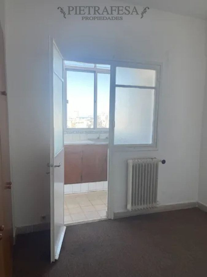 Apartamento en alquiler, 4 dormitorios, 3 baños, terraza lav, garaje. Cordón. · Foto 12