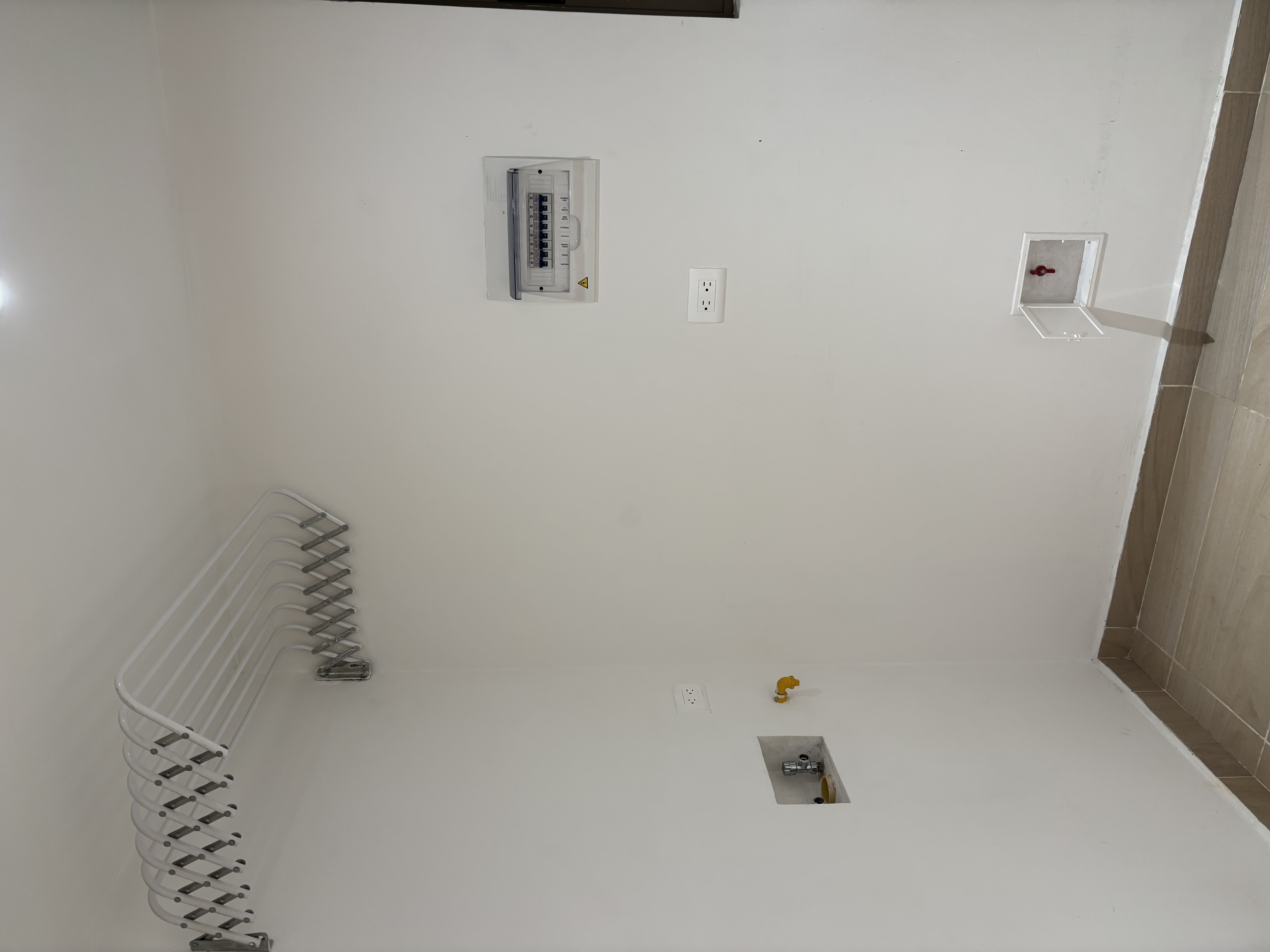 Apartamento en venta en El Redil, Bogotá · foto 3 de 19