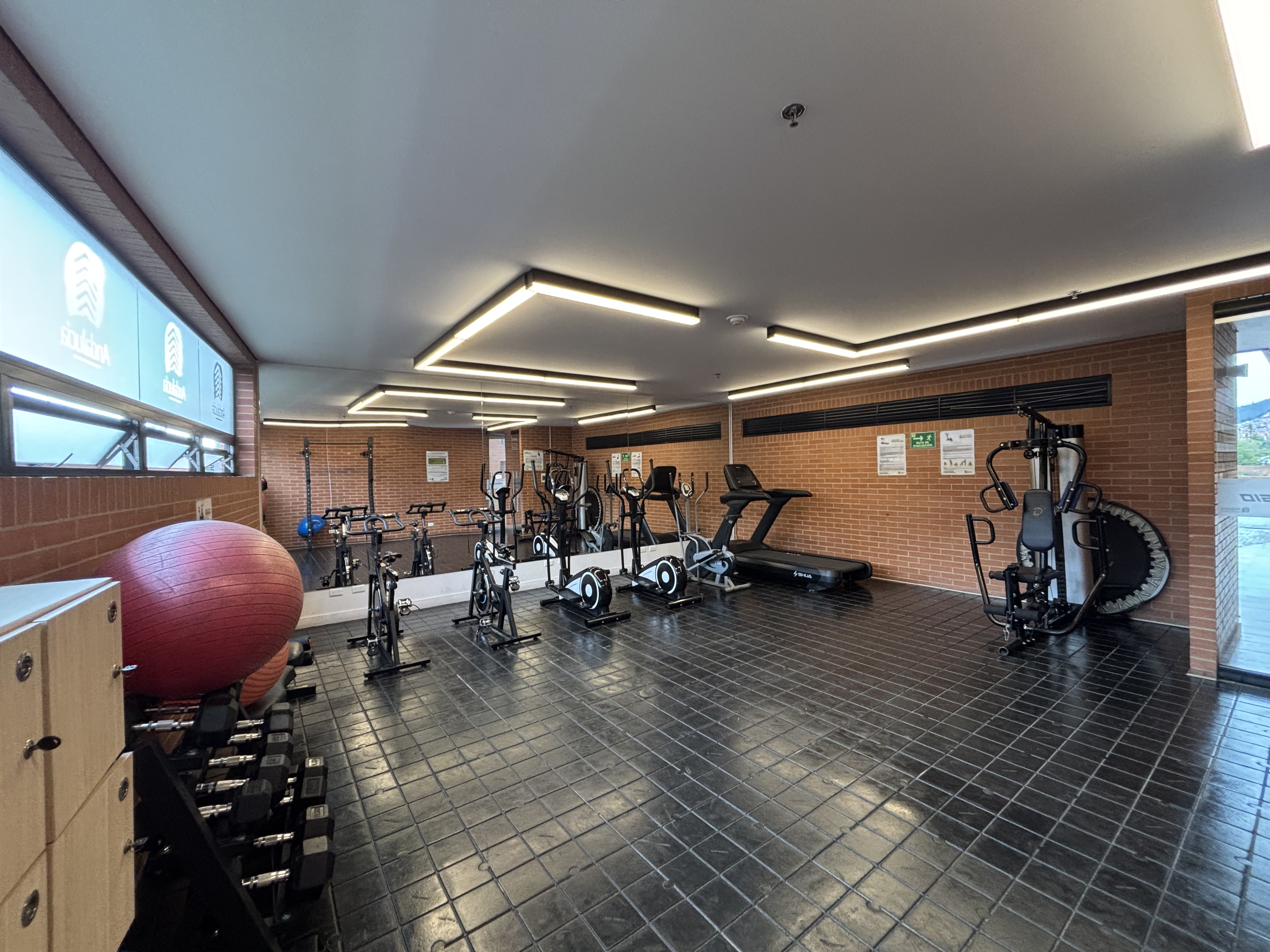 Apartamento en venta en El Redil, Bogotá · foto 14 de 19