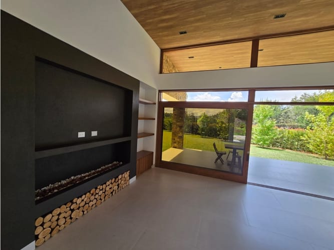 Finca en venta en El Carmen de Viboral, 420 m² · foto 2 de 20