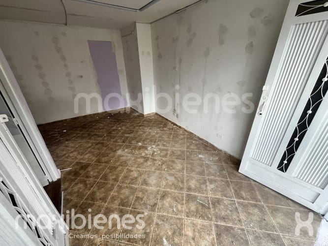 Local en arriendo en Girardot, Medellín, 13 m² · foto 5 de 6