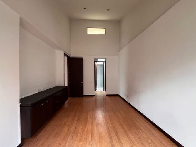 Apartamento de 2 alcobas en arriendo en Lalinde, Medellín, 95 m² · foto 7 de 13