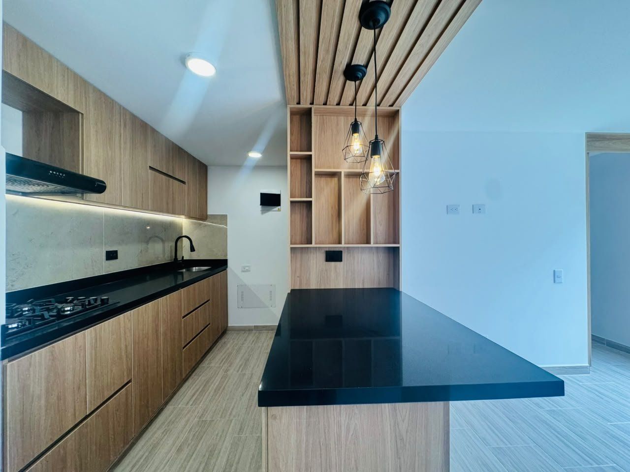 Apartamento en arriendo en San Nicolas, La Ceja · foto 3 de 12