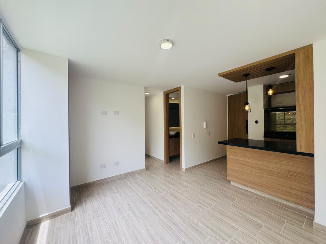 Apartamento en arriendo en San Nicolas, La Ceja · foto 4 de 12