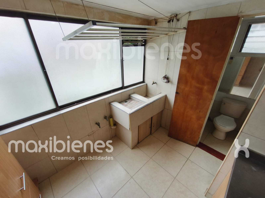Apartamento en arriendo en Los Colores, Medellín · foto 14 de 22