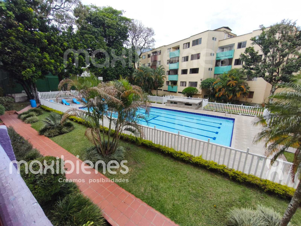 Apartamento en arriendo en Los Colores, Medellín · foto 18 de 22
