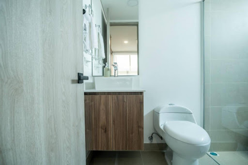 Apartaestudio en arriendo en Laureles, Medellín · foto 10 de 11