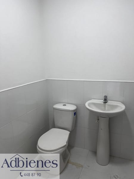 Local en arriendo en Laureles, Medellín, 50 m² · foto 7 de 7
