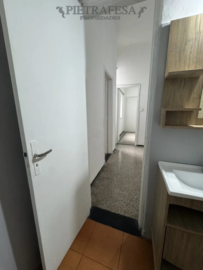 Apartamento en alquiler, 1 dormitorio, 1 baño. Cordón. · Foto 11