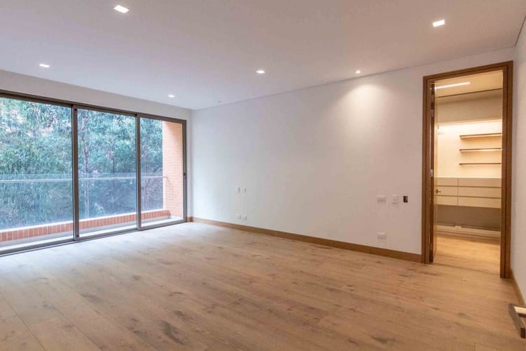Apartamento de 3 alcobas en venta en Cerros De Los Alpes, Bogotá, 370 m² · foto 16 de 24