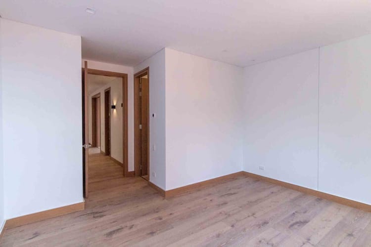 Apartamento de 3 alcobas en venta en Cerros De Los Alpes, Bogotá, 370 m² · foto 20 de 24