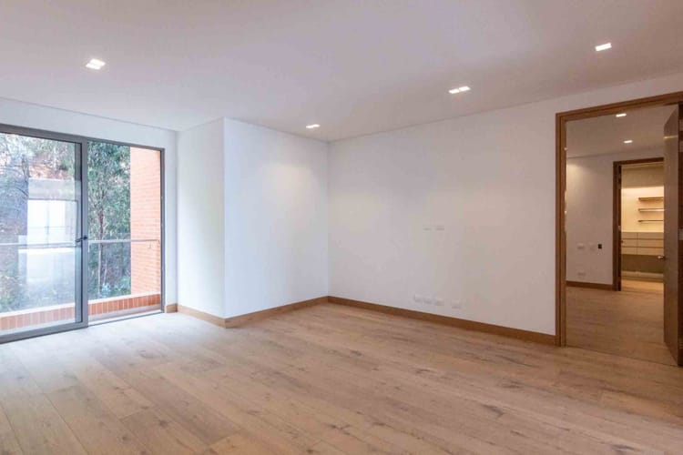 Apartamento de 3 alcobas en venta en Cerros De Los Alpes, Bogotá, 370 m² · foto 22 de 24