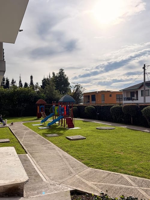 Apartamento de 2 alcobas en venta en Cerca De Piedra, Chía, 56 m² · foto 9 de 16