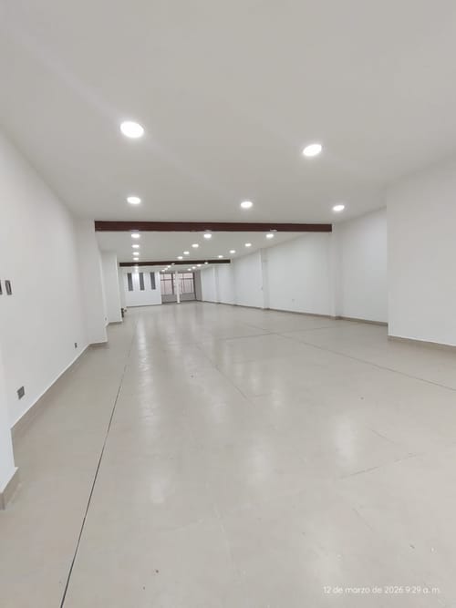 Local en arriendo en El Centro, Manizales, 120 m² · foto 2 de 6